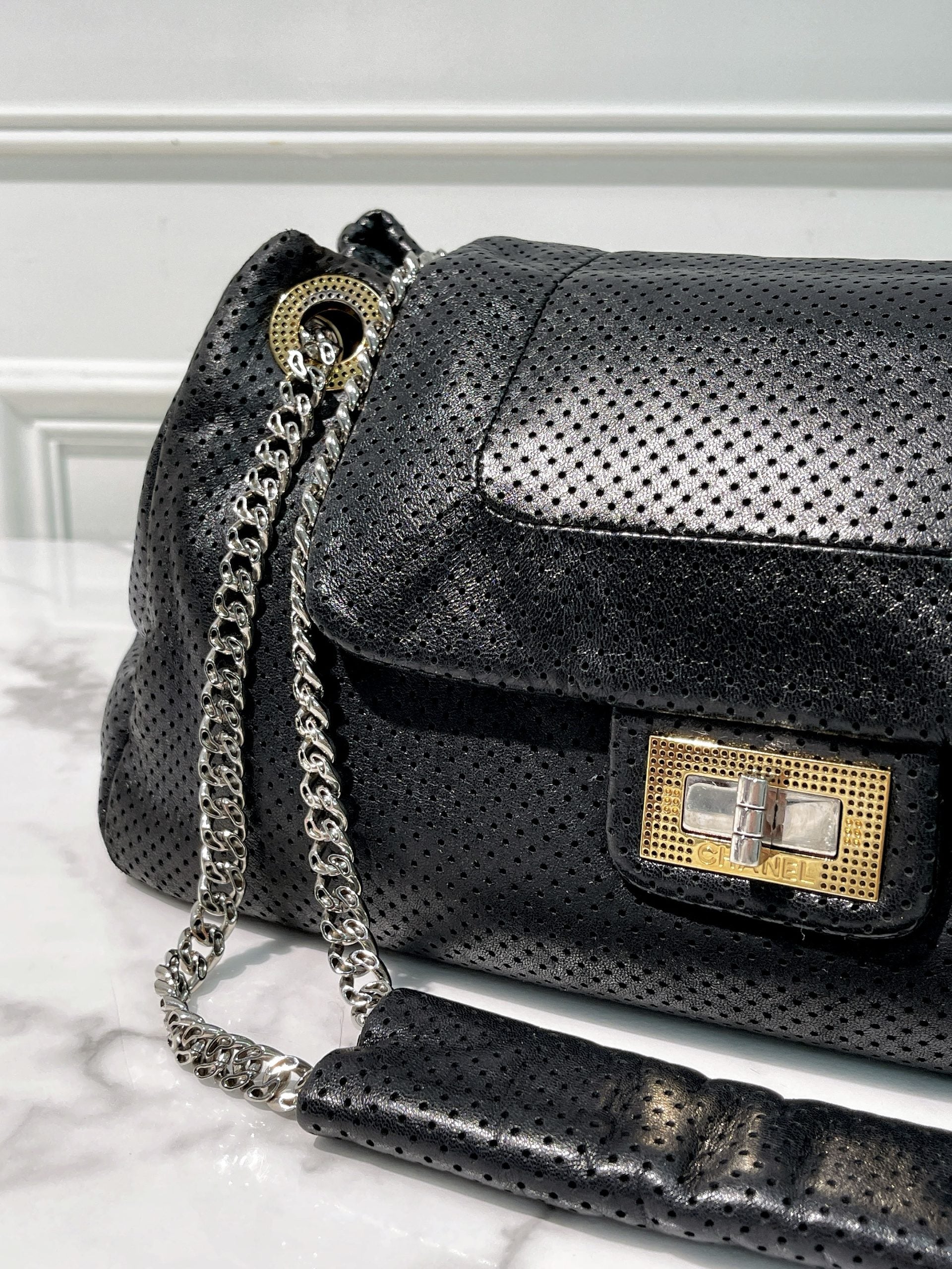 CHANEL SHOULDER BAG, Black/Silver/Gold