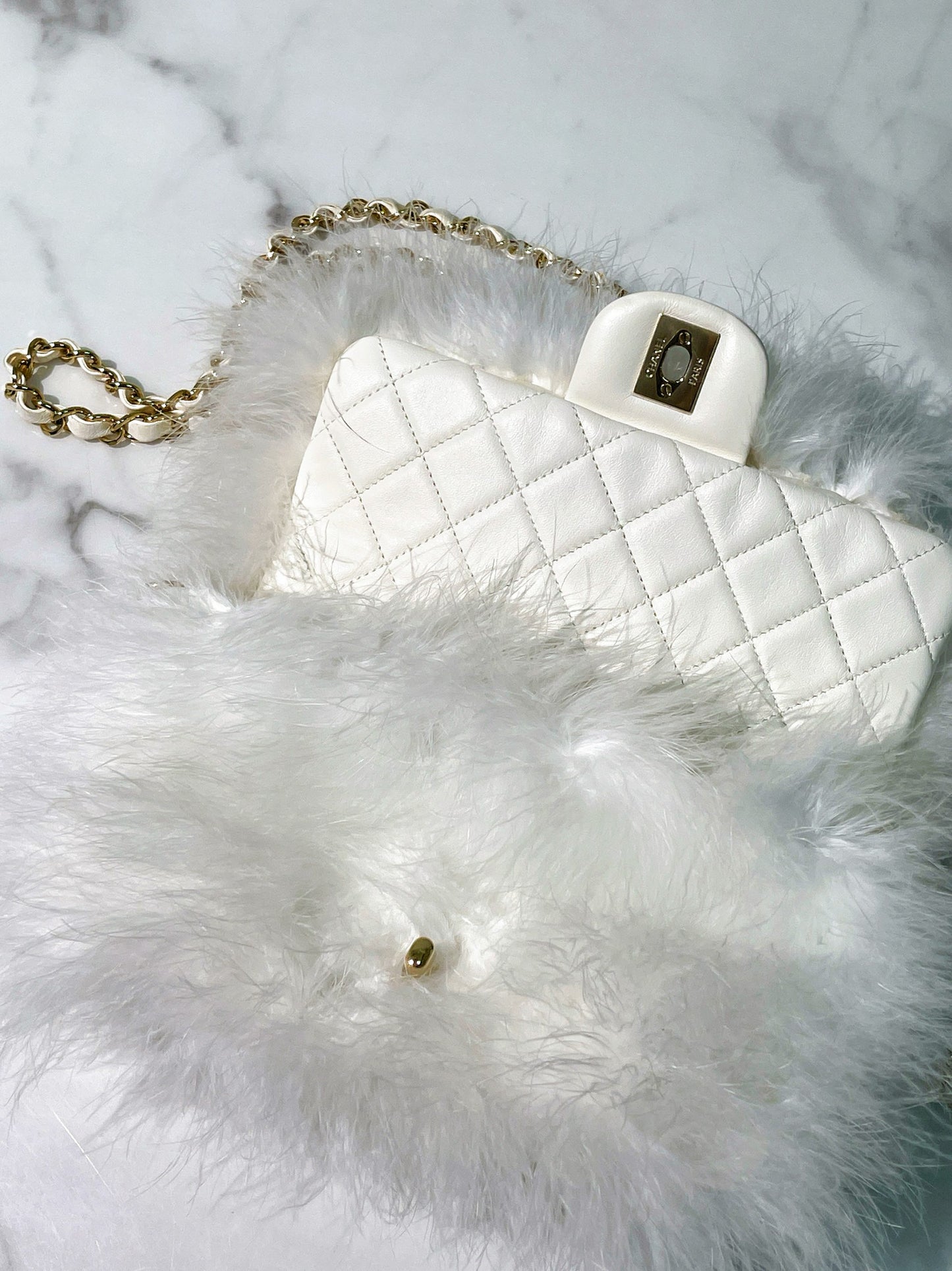 CHANEL MINI FLAP, White/Gold