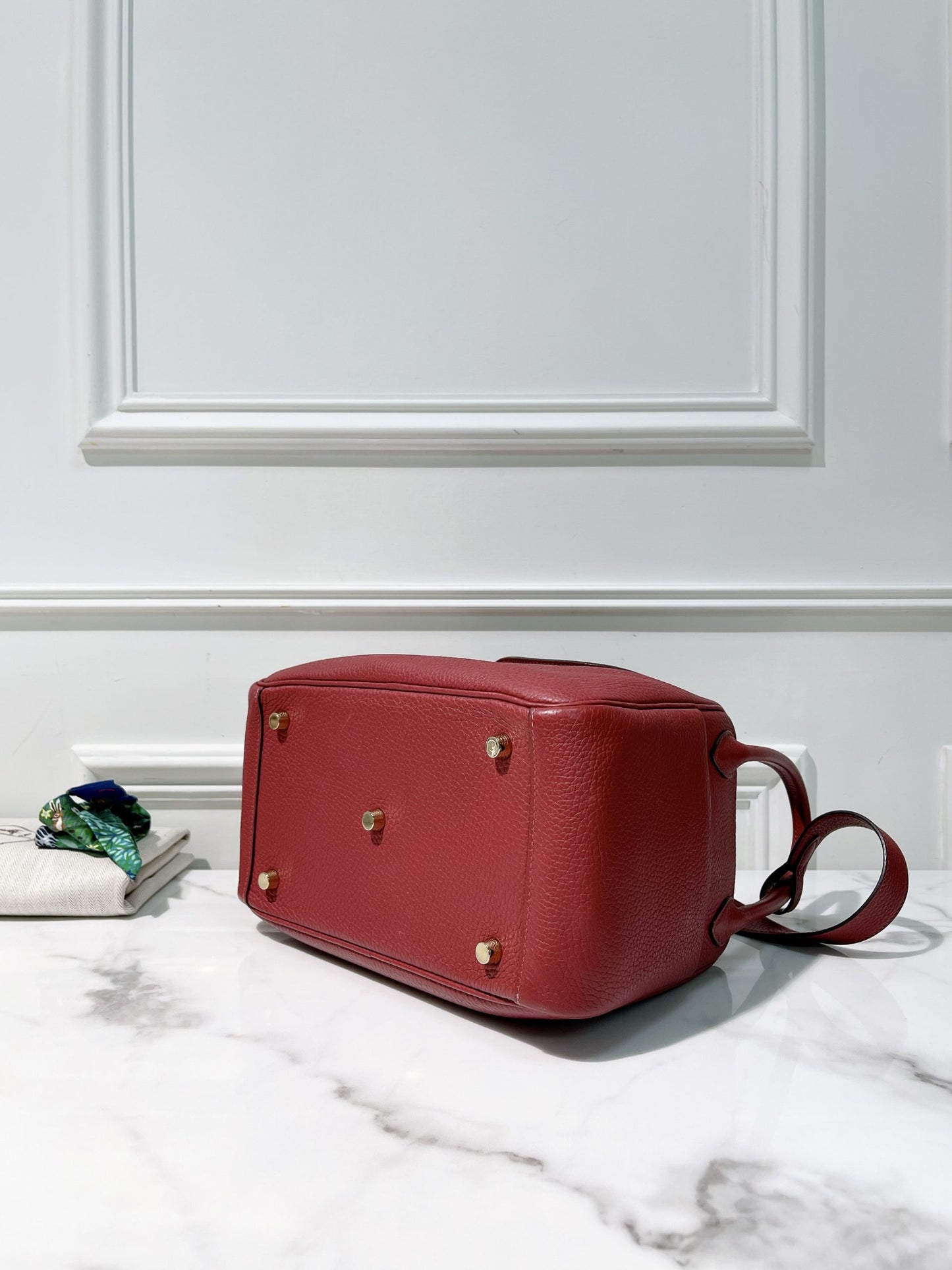 HERMES LINDY 26, Rouge Grenade/Gold