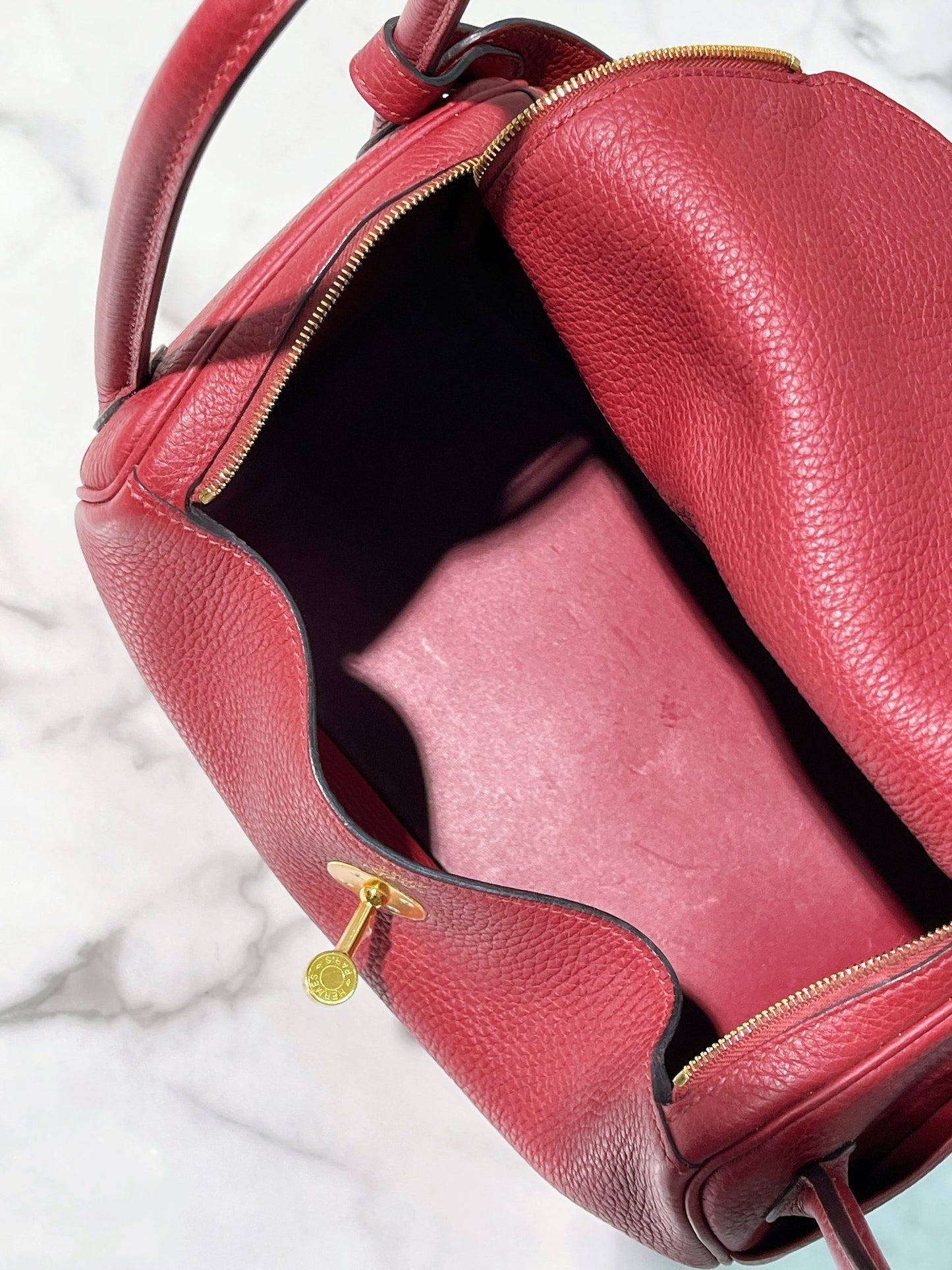 HERMES LINDY 26, Rouge Grenade/Gold