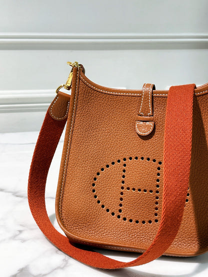 HERMES MINI EVELYNE, Gold/Gold