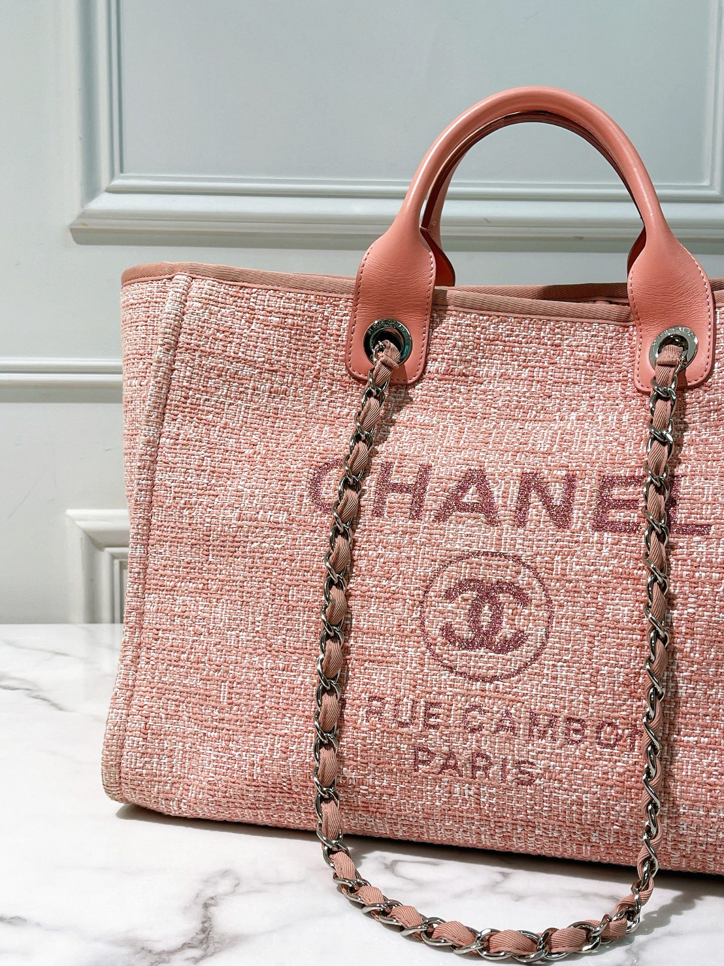 CHANEL SHOPPING TOTE
