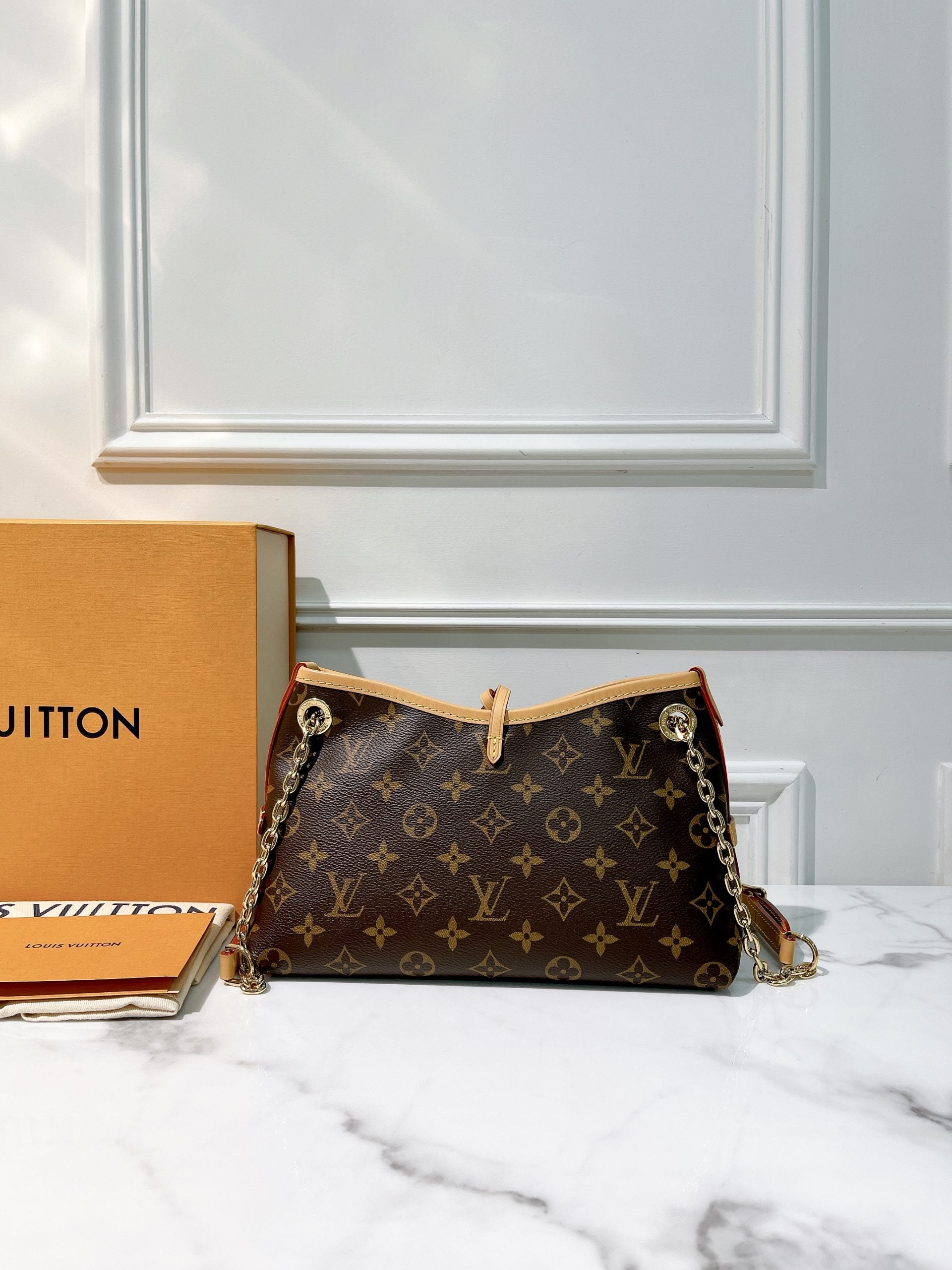 LV CARRYALL BB, Monogram