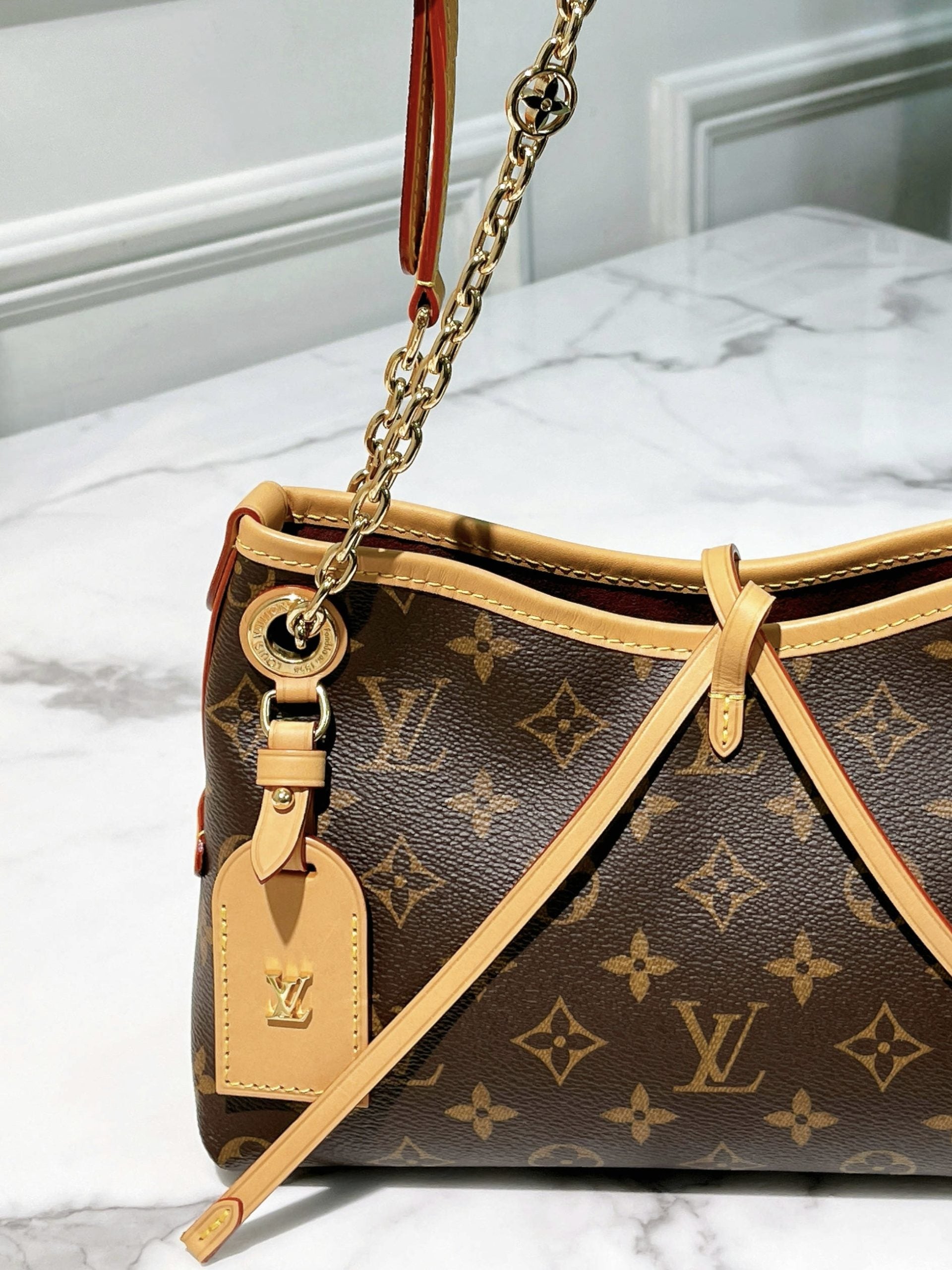 LV CARRYALL BB, Monogram