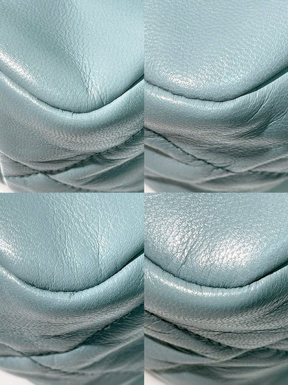 CHANEL 19 BAG MEDIUM