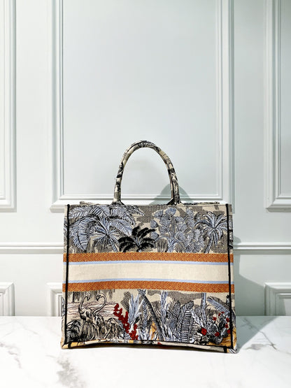 DIOR LARGE BOOK TOTE