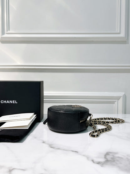 CHANEL MINI ROUND BAG, Black/Gold
