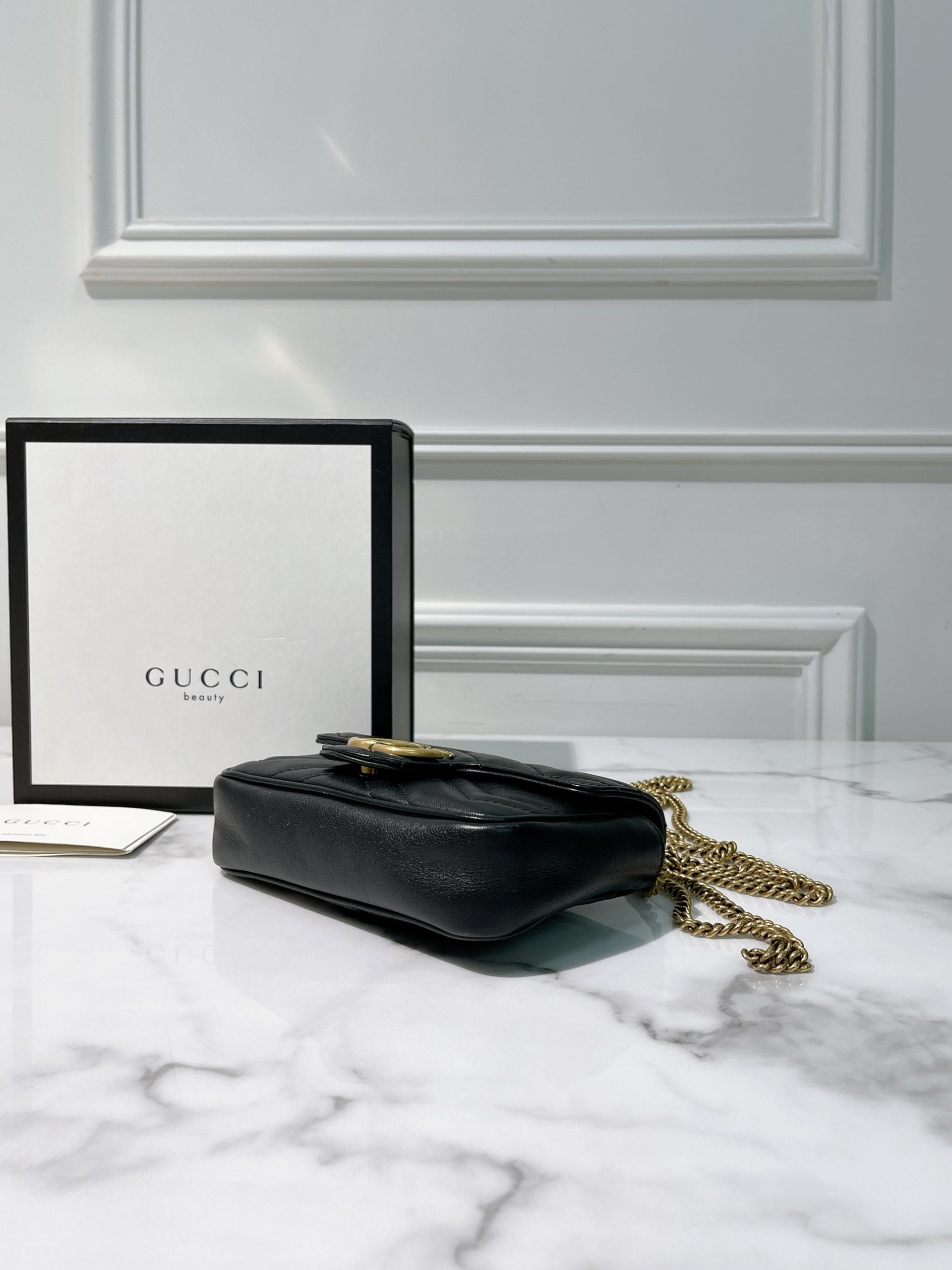 GUCCI SUERMINI MARMONT, Black/Gold