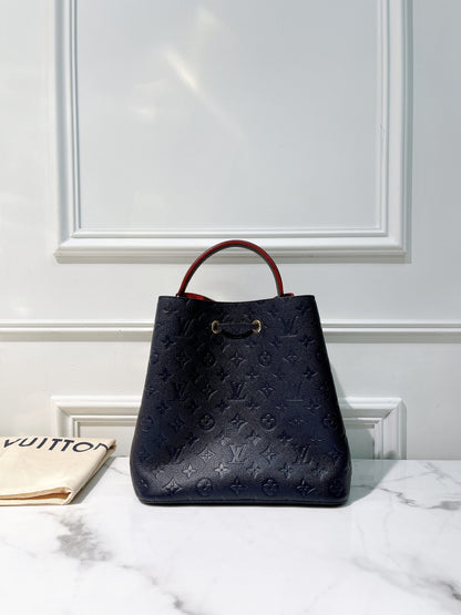 LV NEONOE, Navy/Gold
