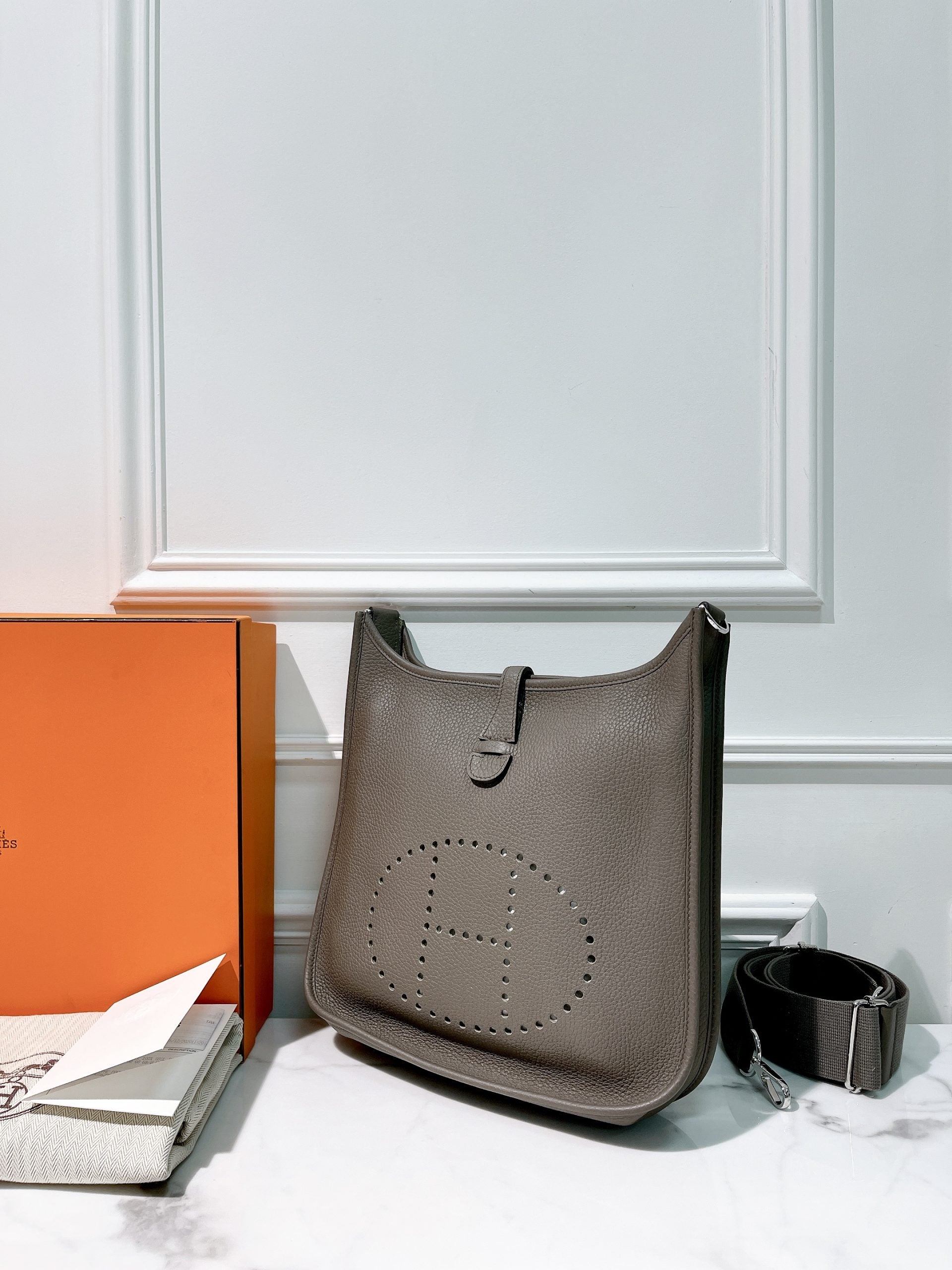 HERMES EVELYNE 29, Gris Etain/Silver