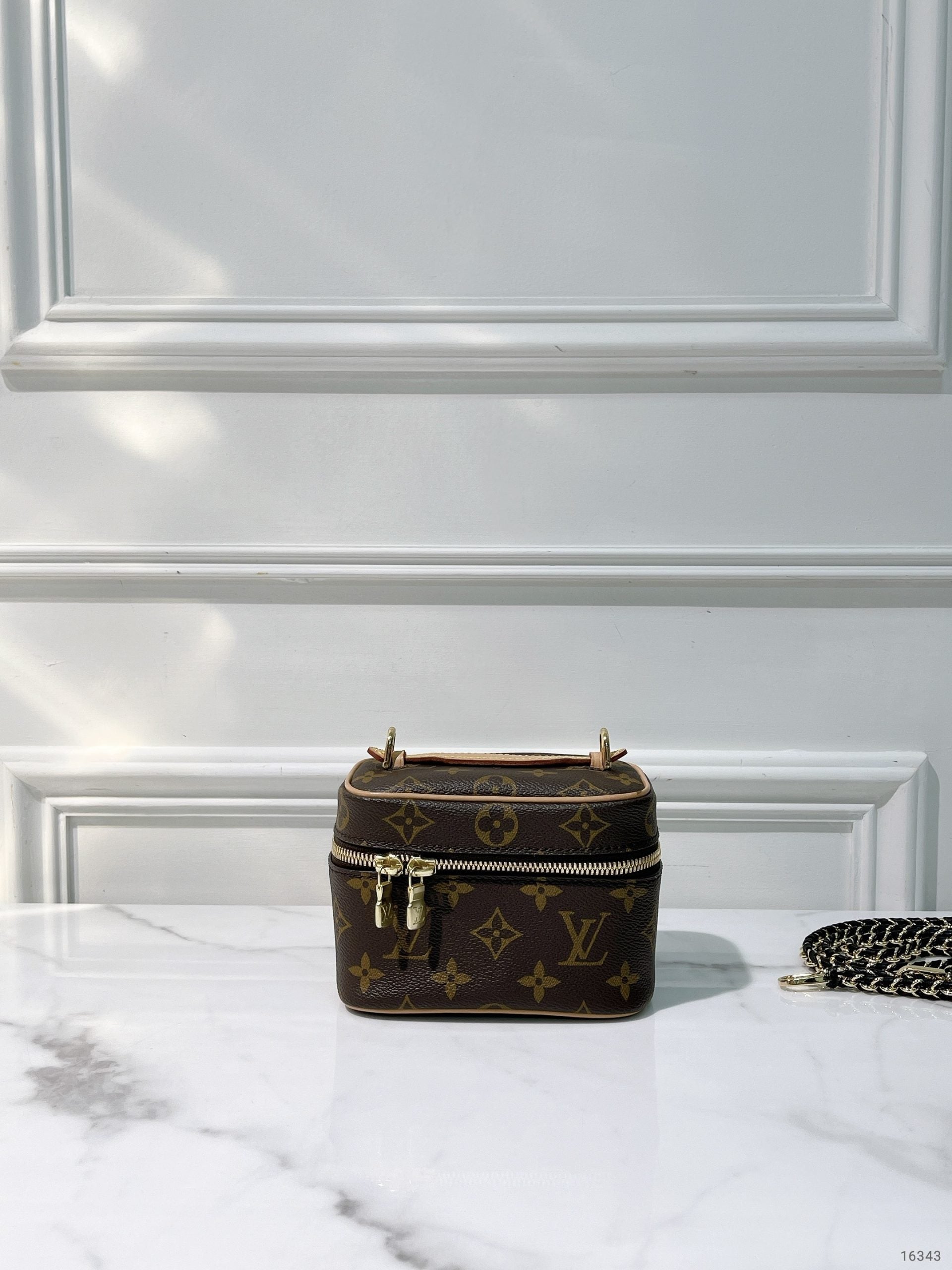 LV NICE NANO, Monogram