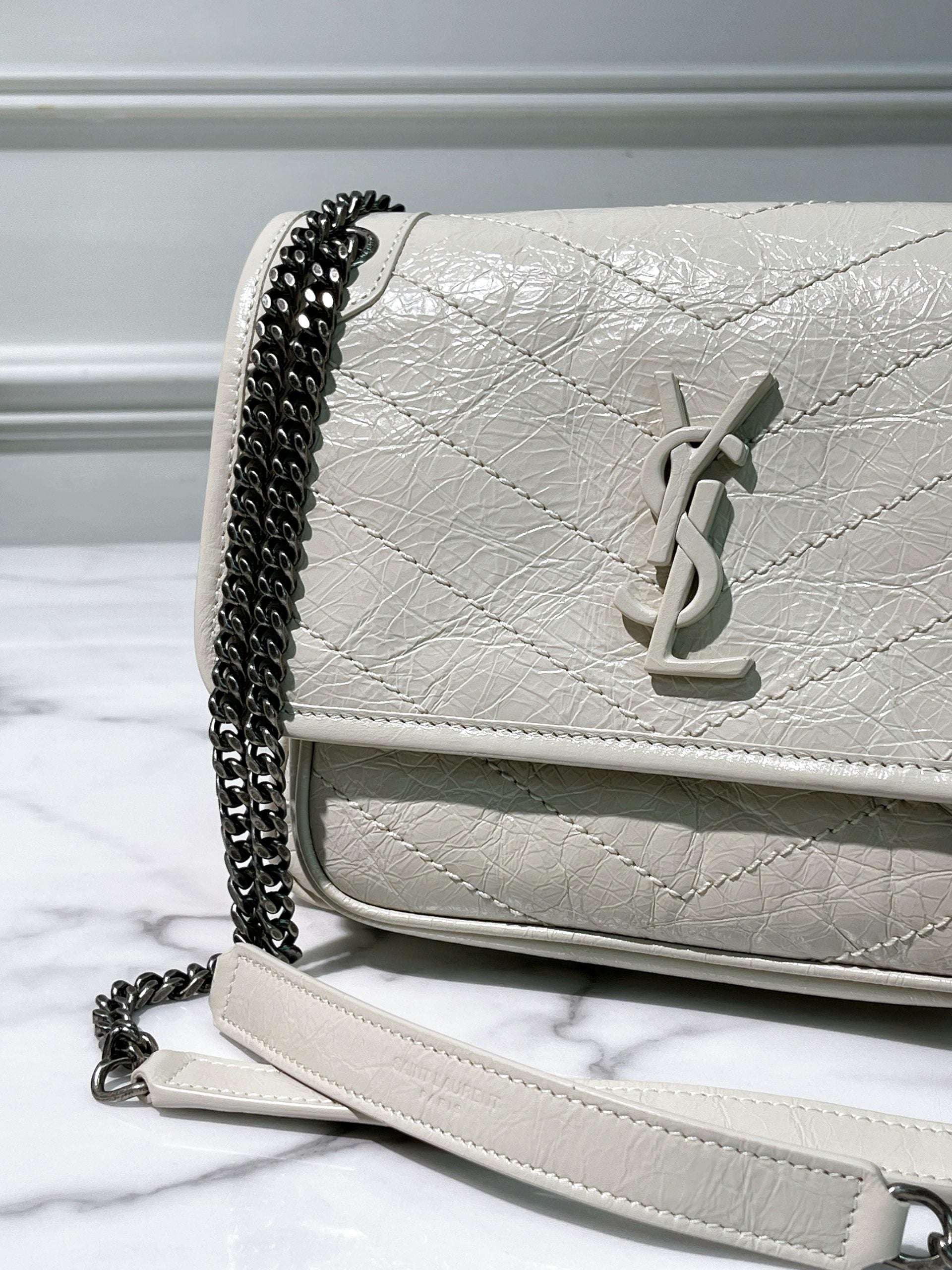 YSL BABY NIKI, White/Silver