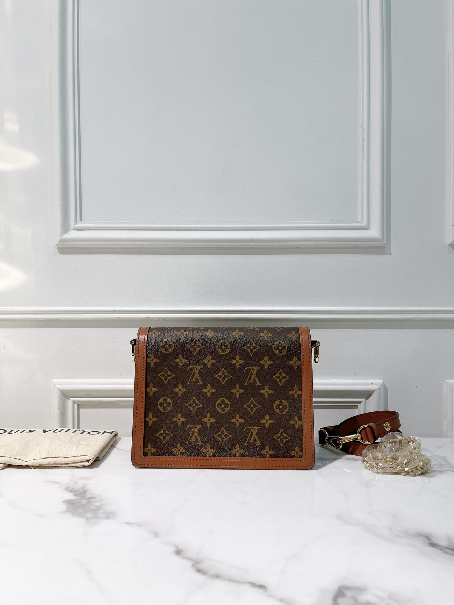 LV DAUPHINE MM, Monogram