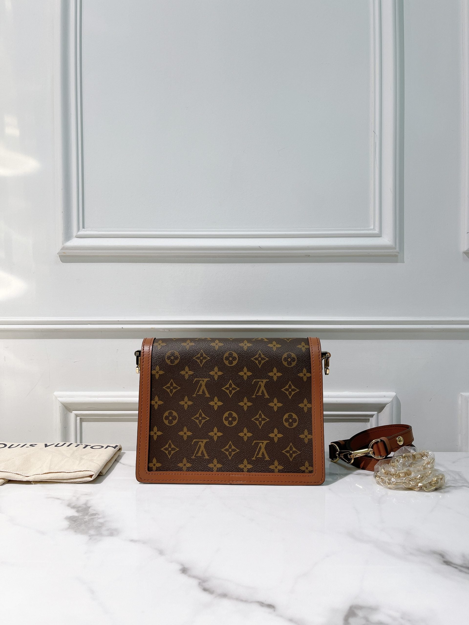 LV DAUPHINE MM, Monogram