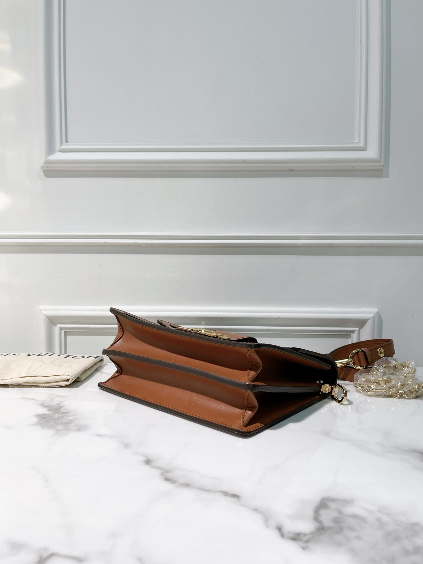 LV DAUPHINE MM, Monogram