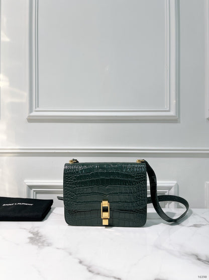 YSL CARRE SHOULDER BAG, Green/Gold