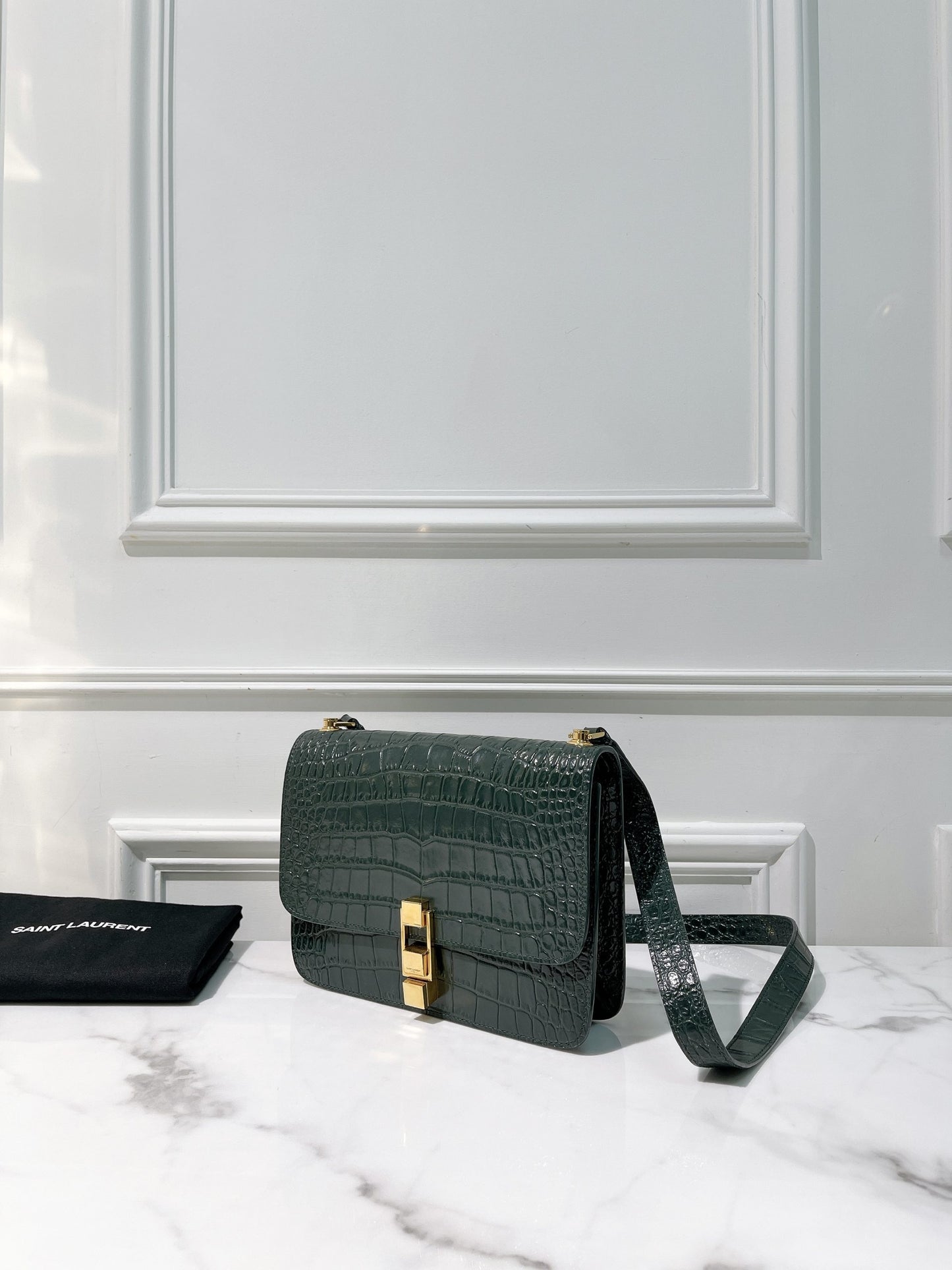 YSL CARRE SHOULDER BAG, Green/Gold