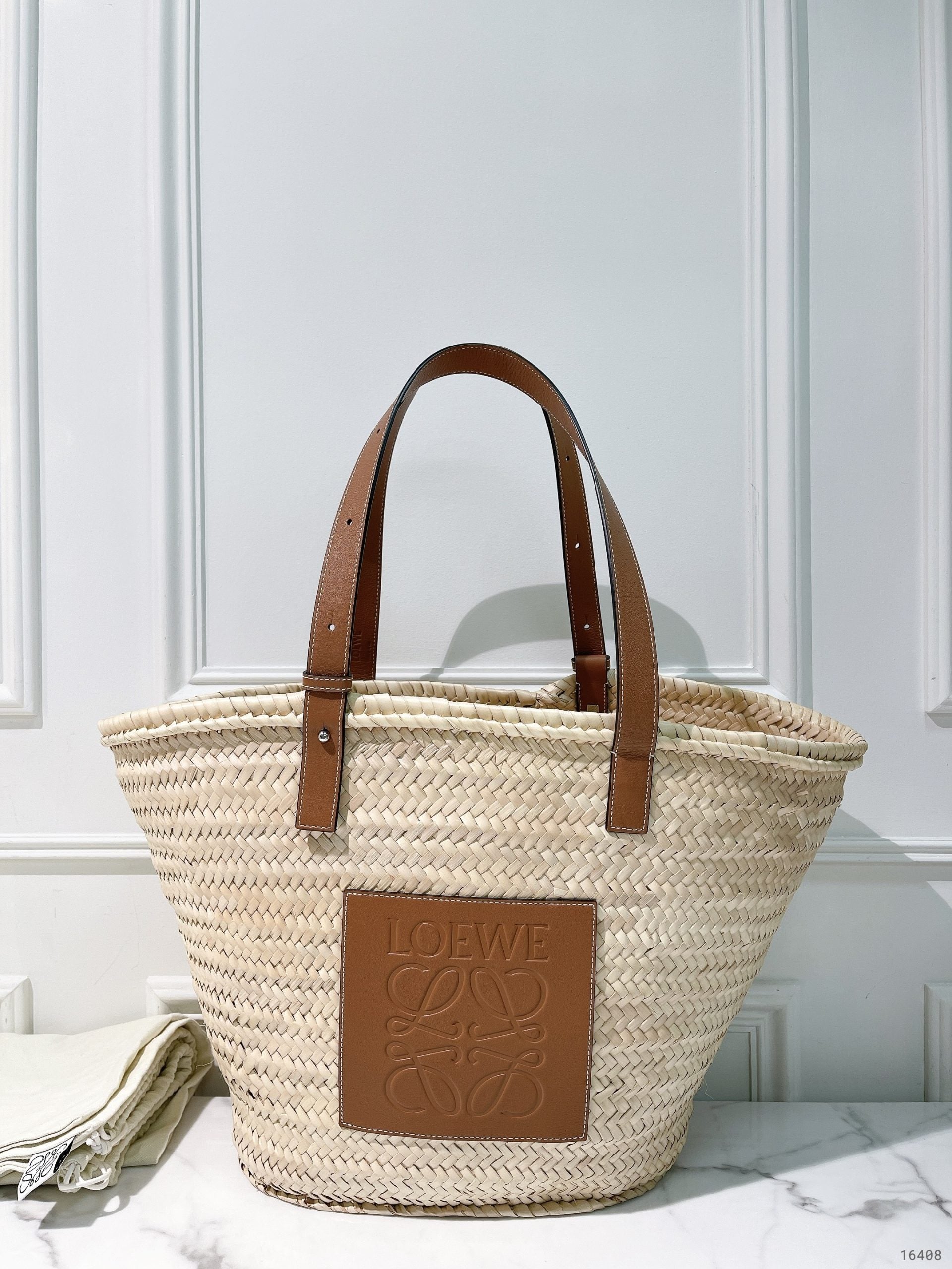 LOEWE BASKET