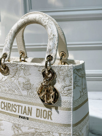 DIOR MEDIUM LADY DIOR
