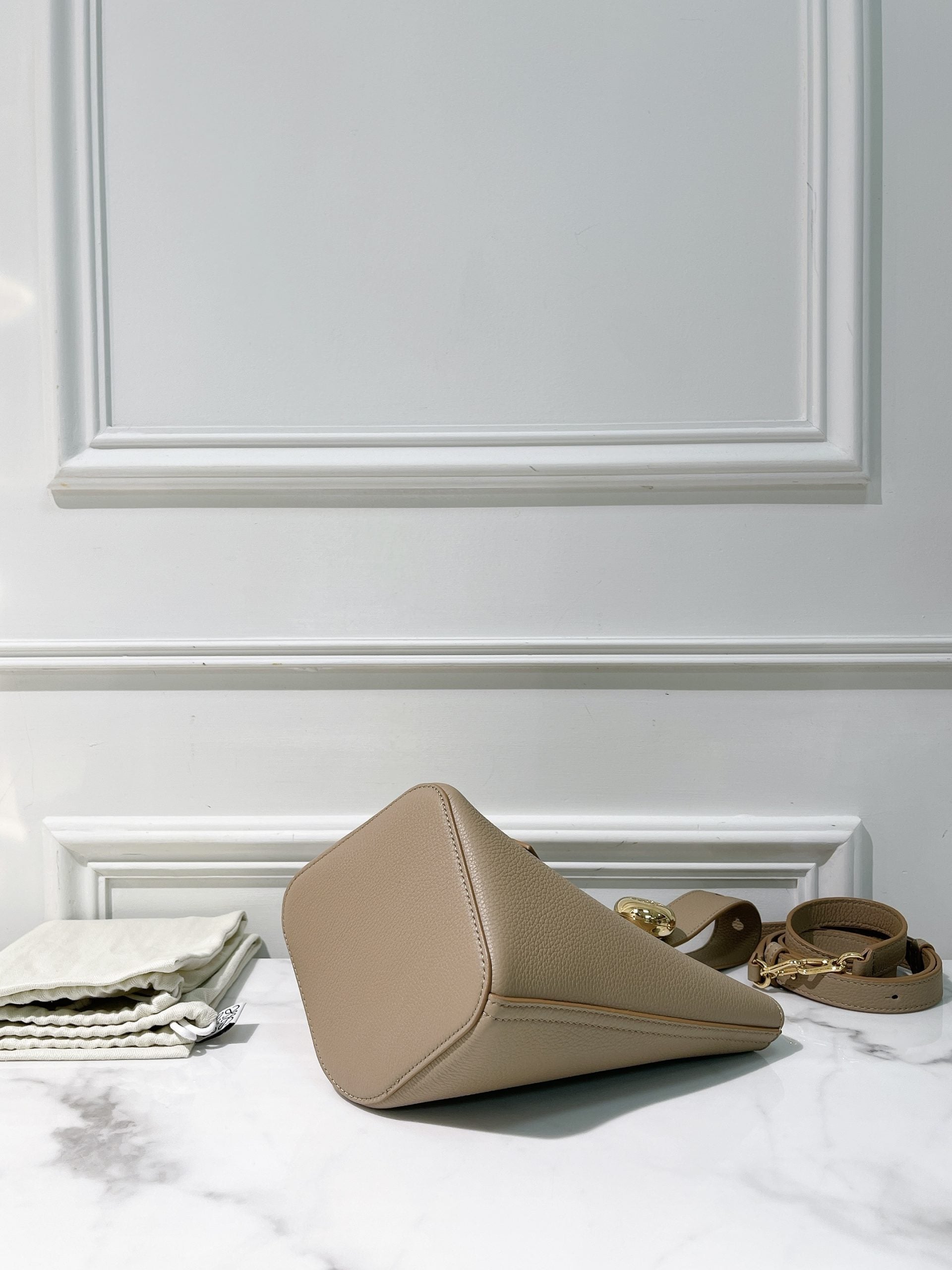 LOEWE MINI PEBBLE BUCKET BAG