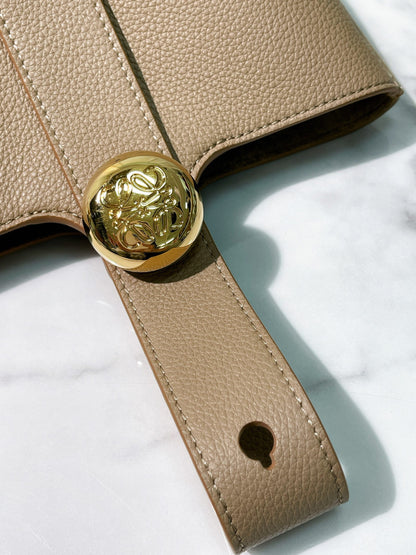 LOEWE MINI PEBBLE BUCKET BAG