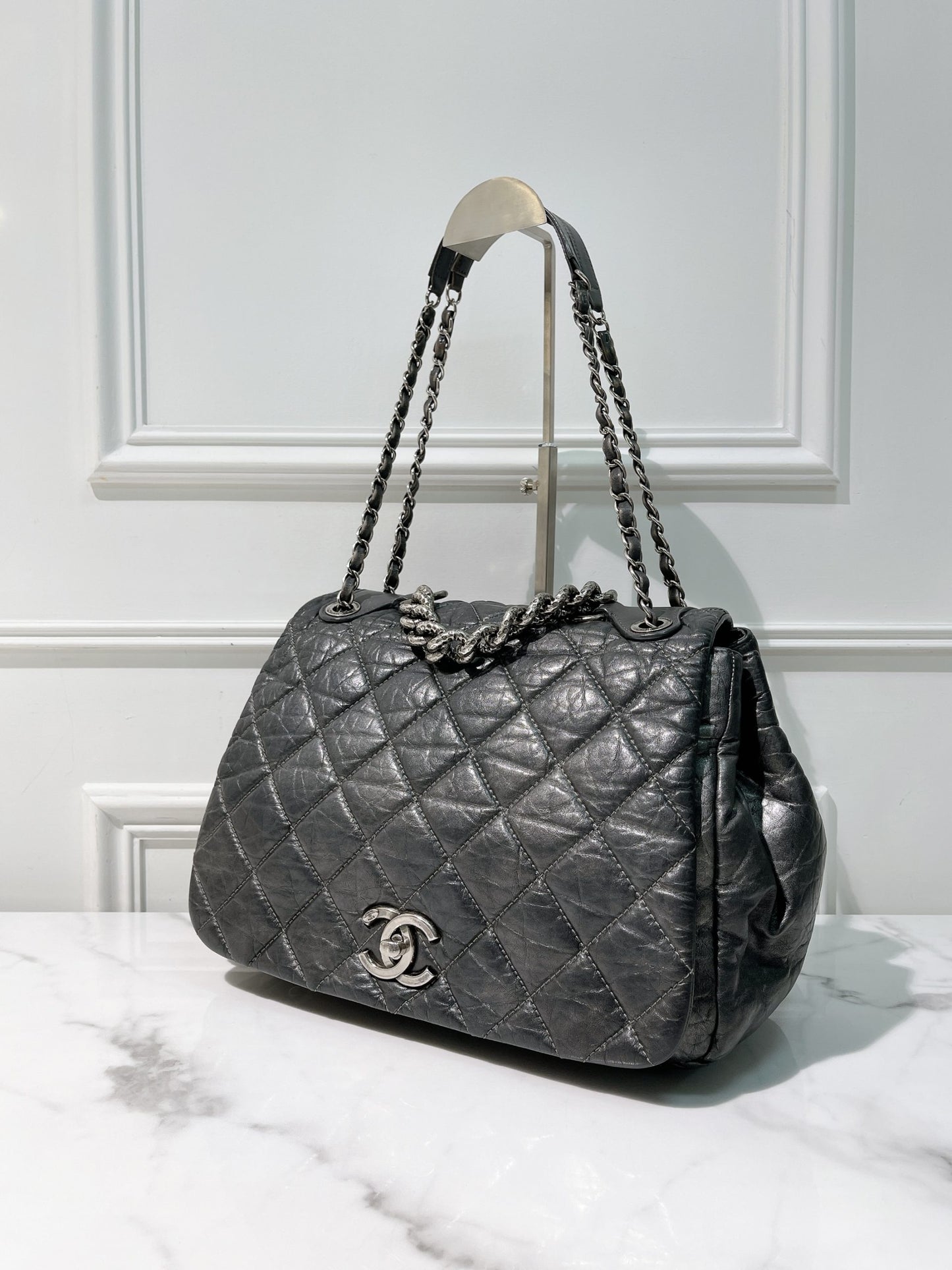 CHANEL FLAP, Black/Silver