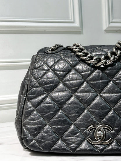 CHANEL FLAP, Black/Silver