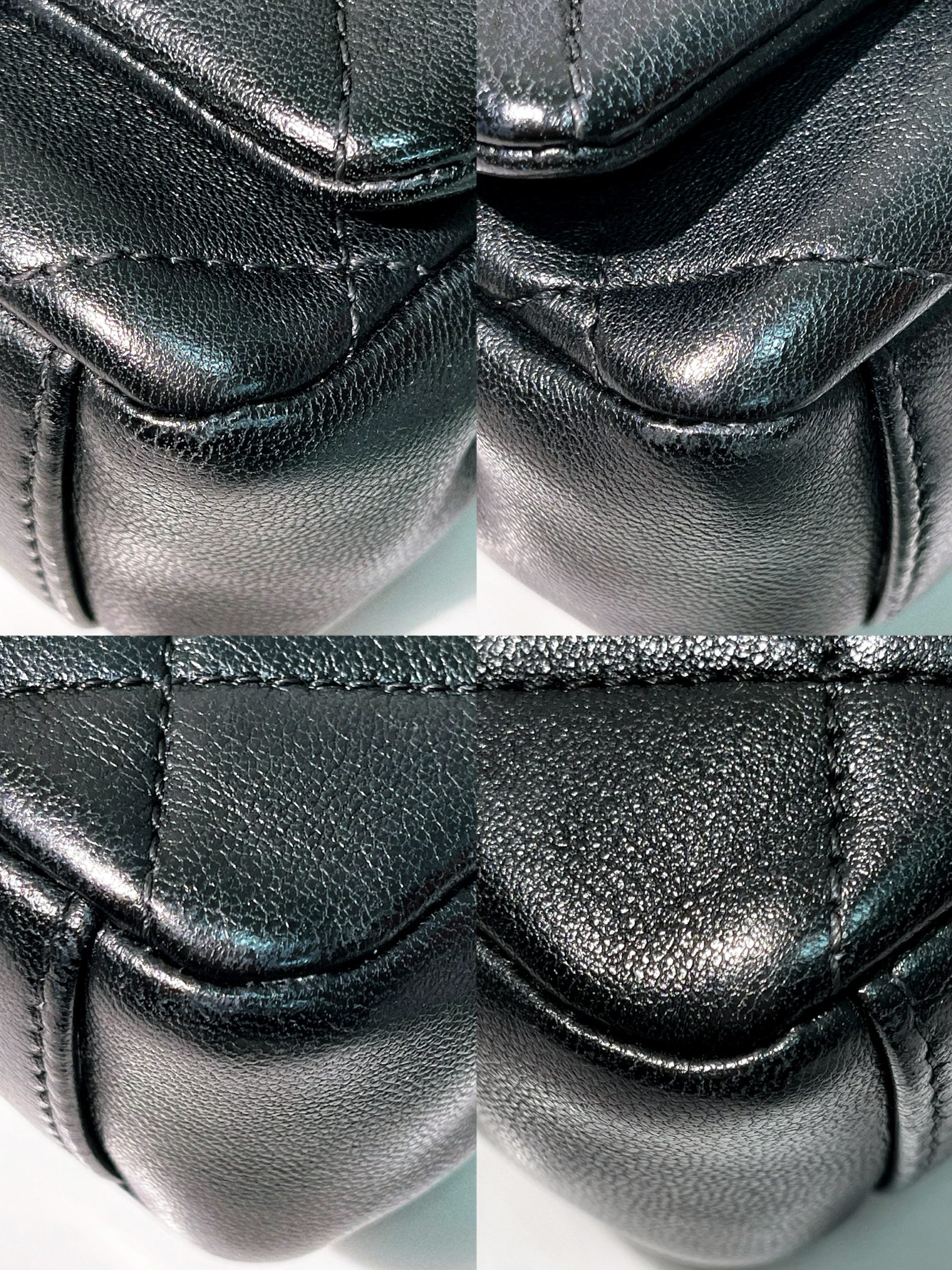 CHANEL 21P FLAP, Black/Gold