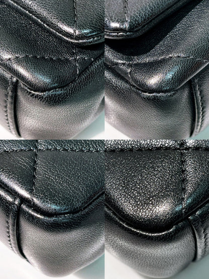 CHANEL 21P FLAP, Black/Gold