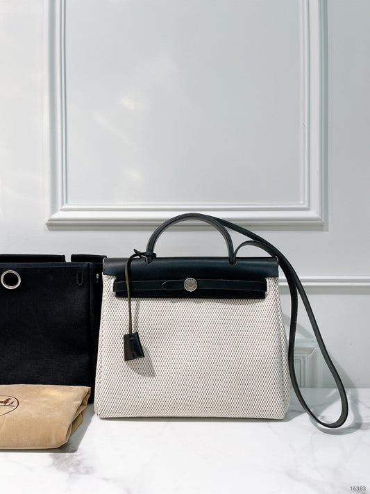 HERMES VINTAGE HERBAG 31, Black/White/Silver