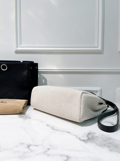 HERMES VINTAGE HERBAG 31, Black/White/Silver