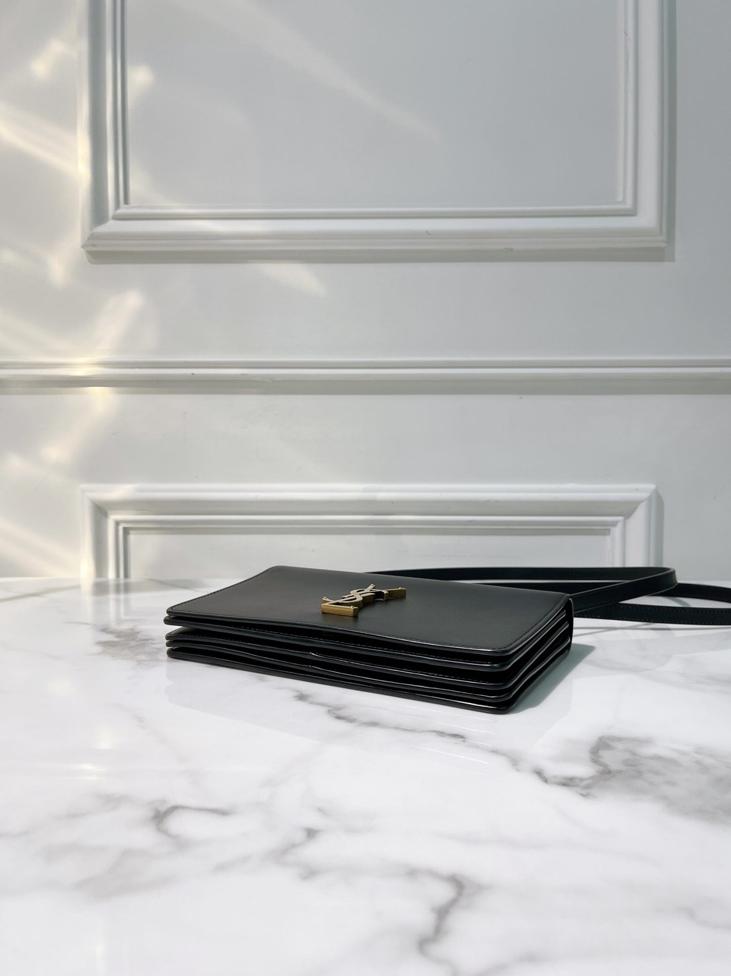 YSL DYLAN, Black/Gold