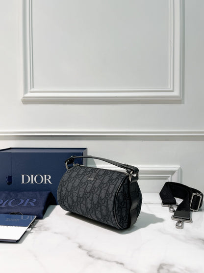 DIOR ROLLER BAG