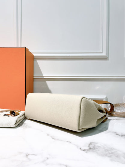 HERMES HERBAG 31, Beton/Naturel Sable/Silver