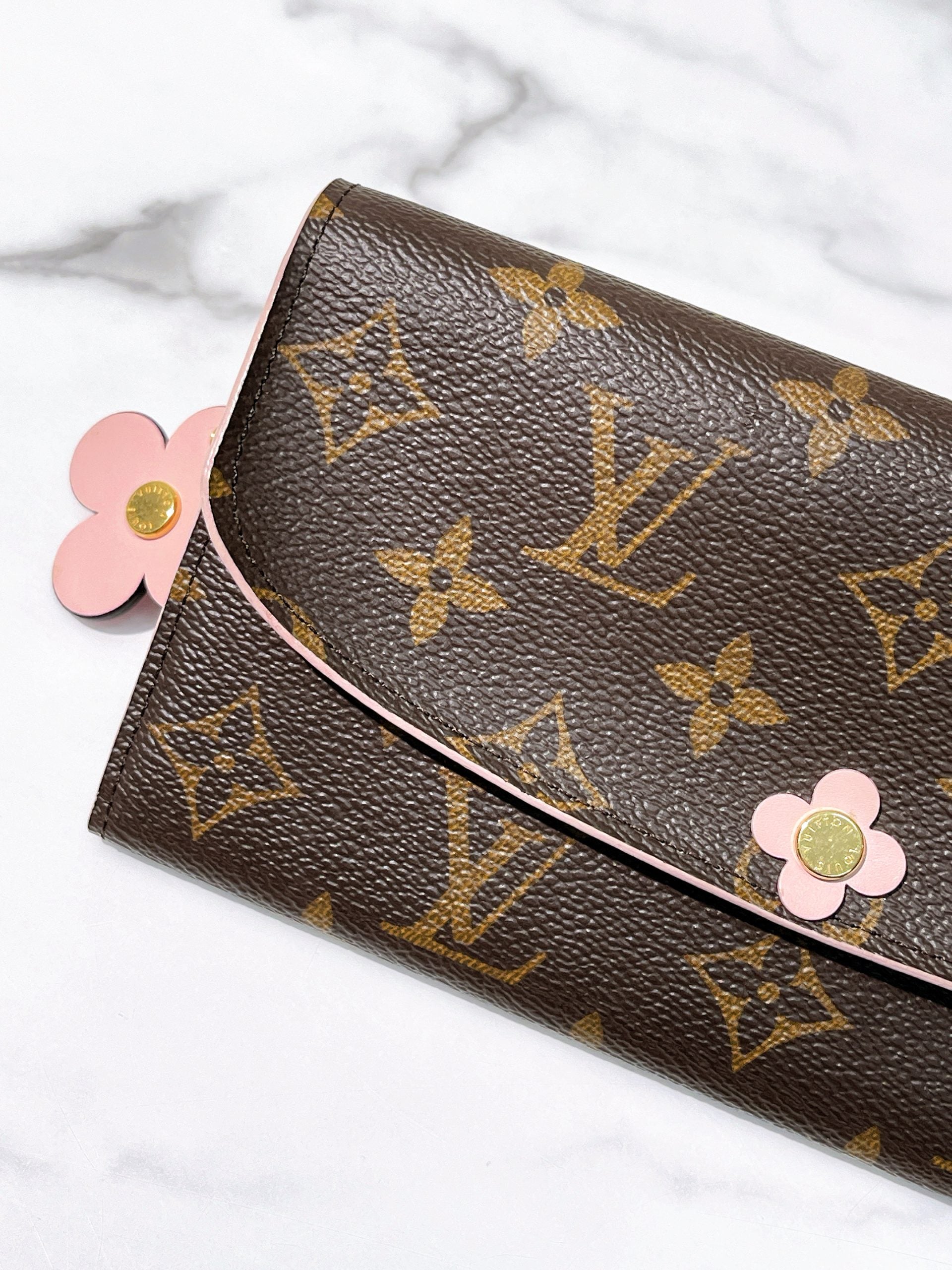 LV WALLET, Monogram