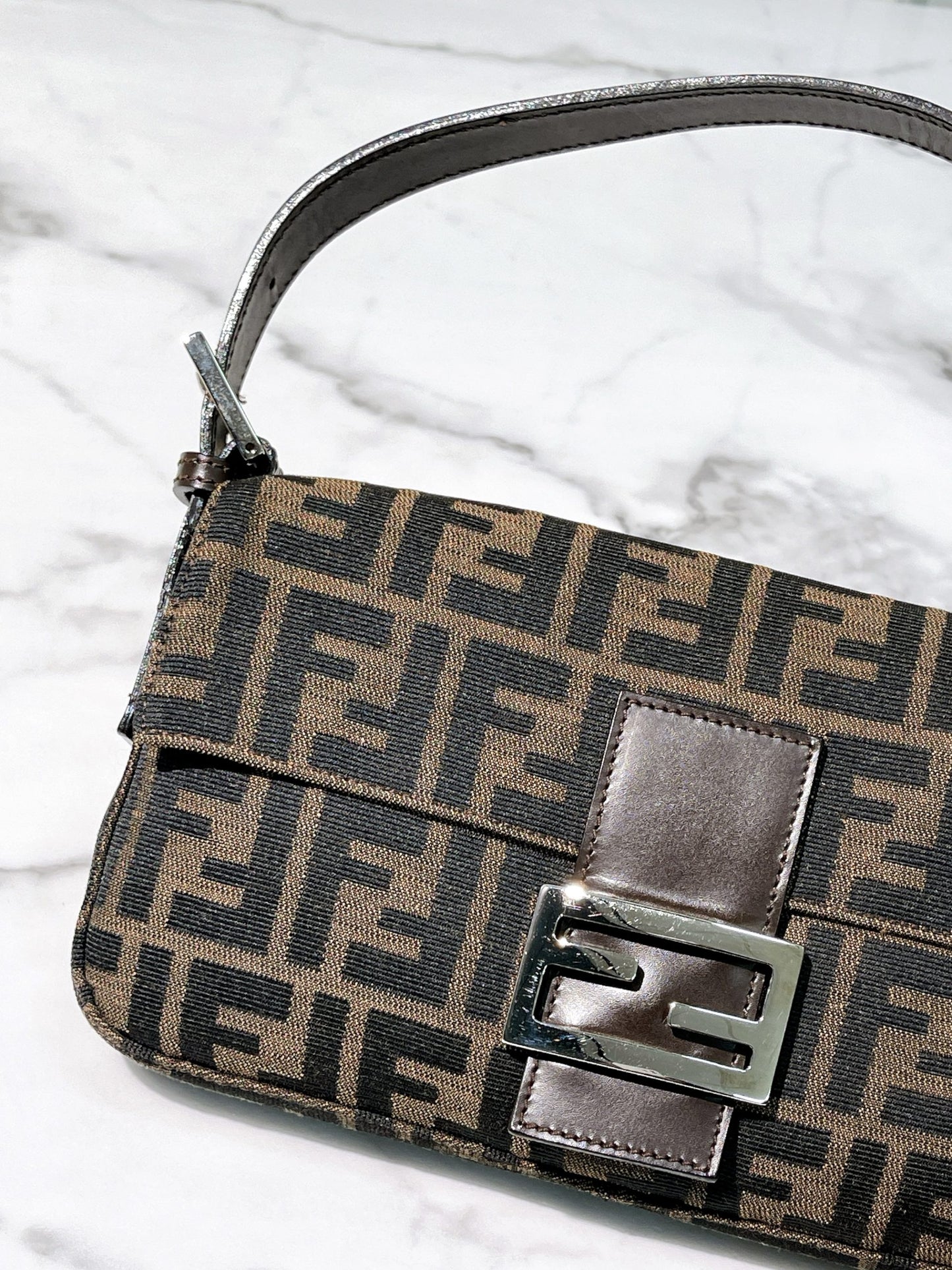 FENDI VINTAGE BAGUETTE