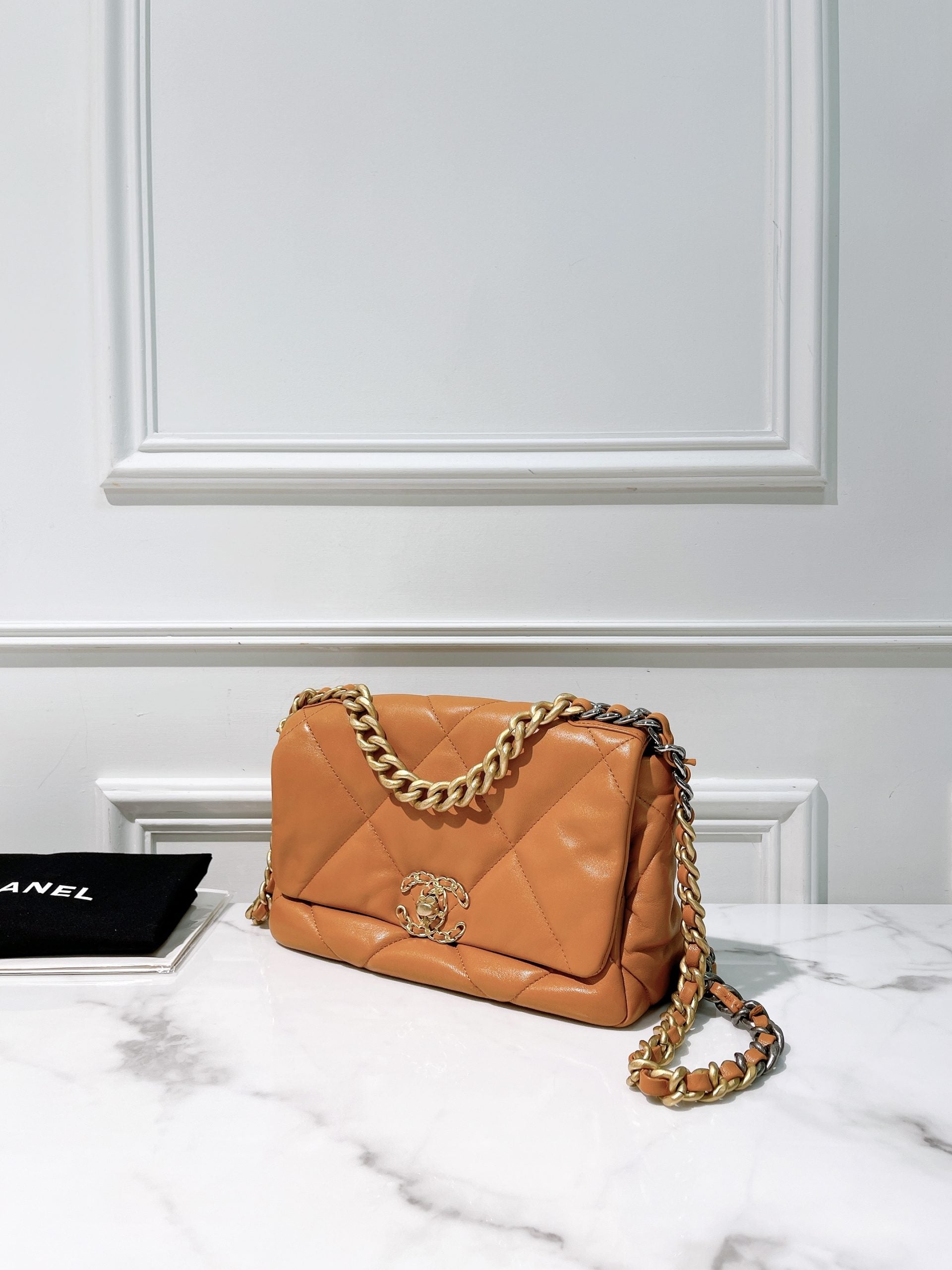 CHANEL SMALL 19 BAG