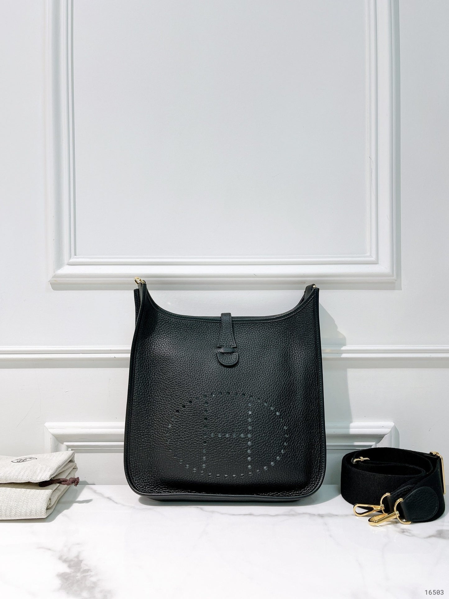 HERMES EVELYNE 29, Black/Gold