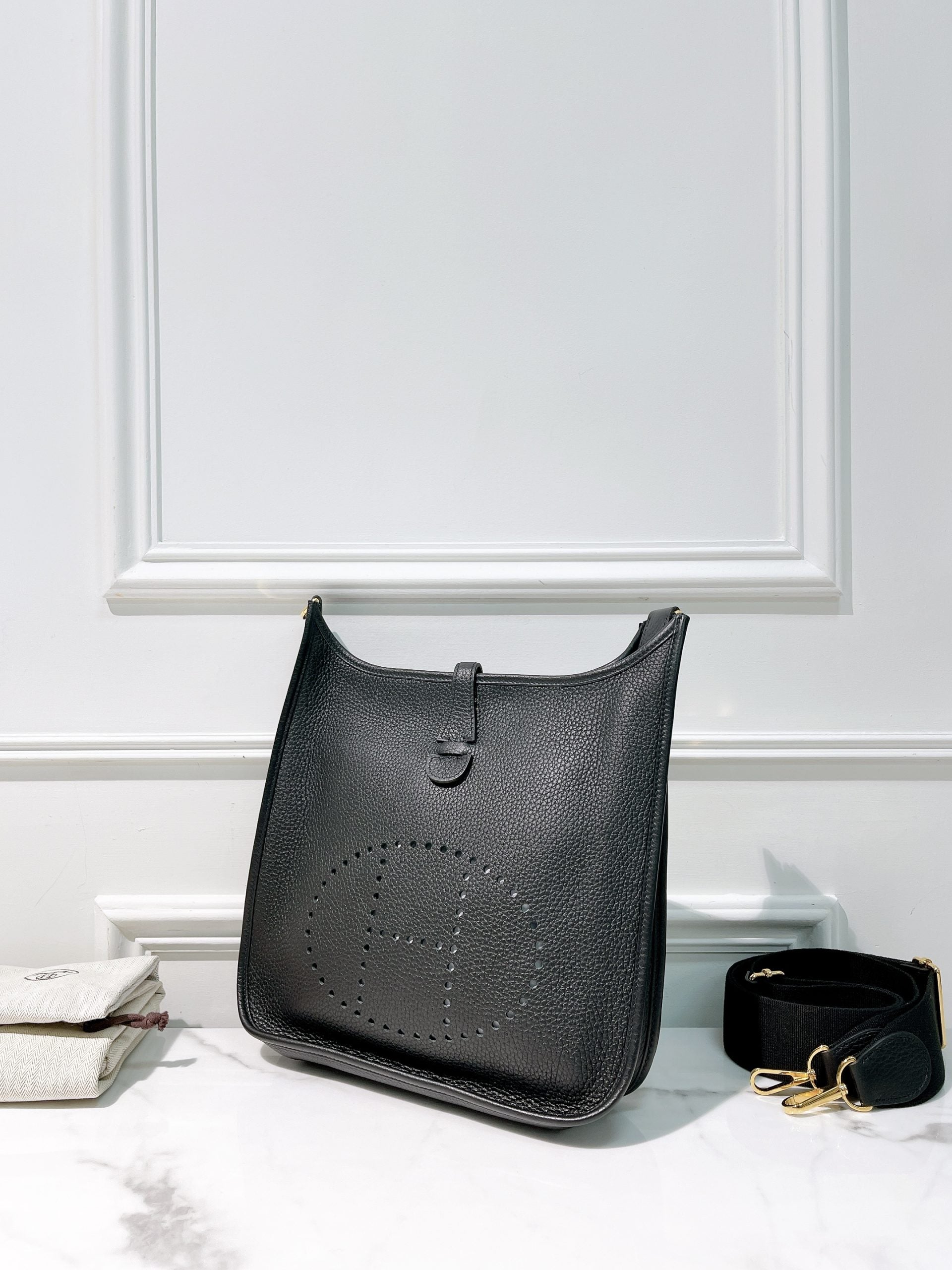 HERMES EVELYNE 29, Black/Gold
