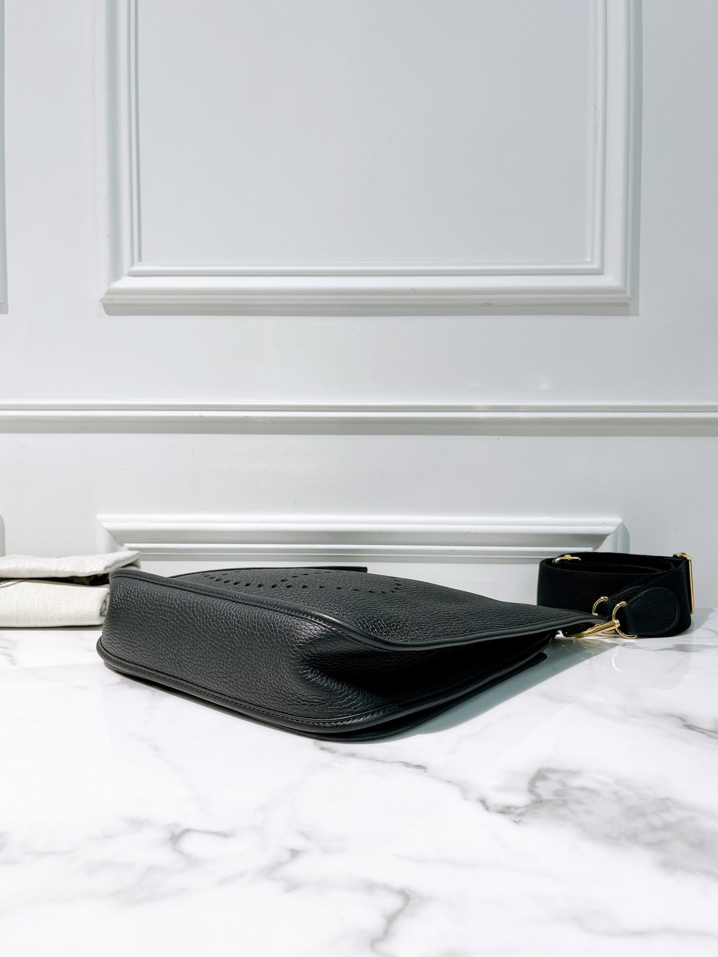 HERMES EVELYNE 29, Black/Gold
