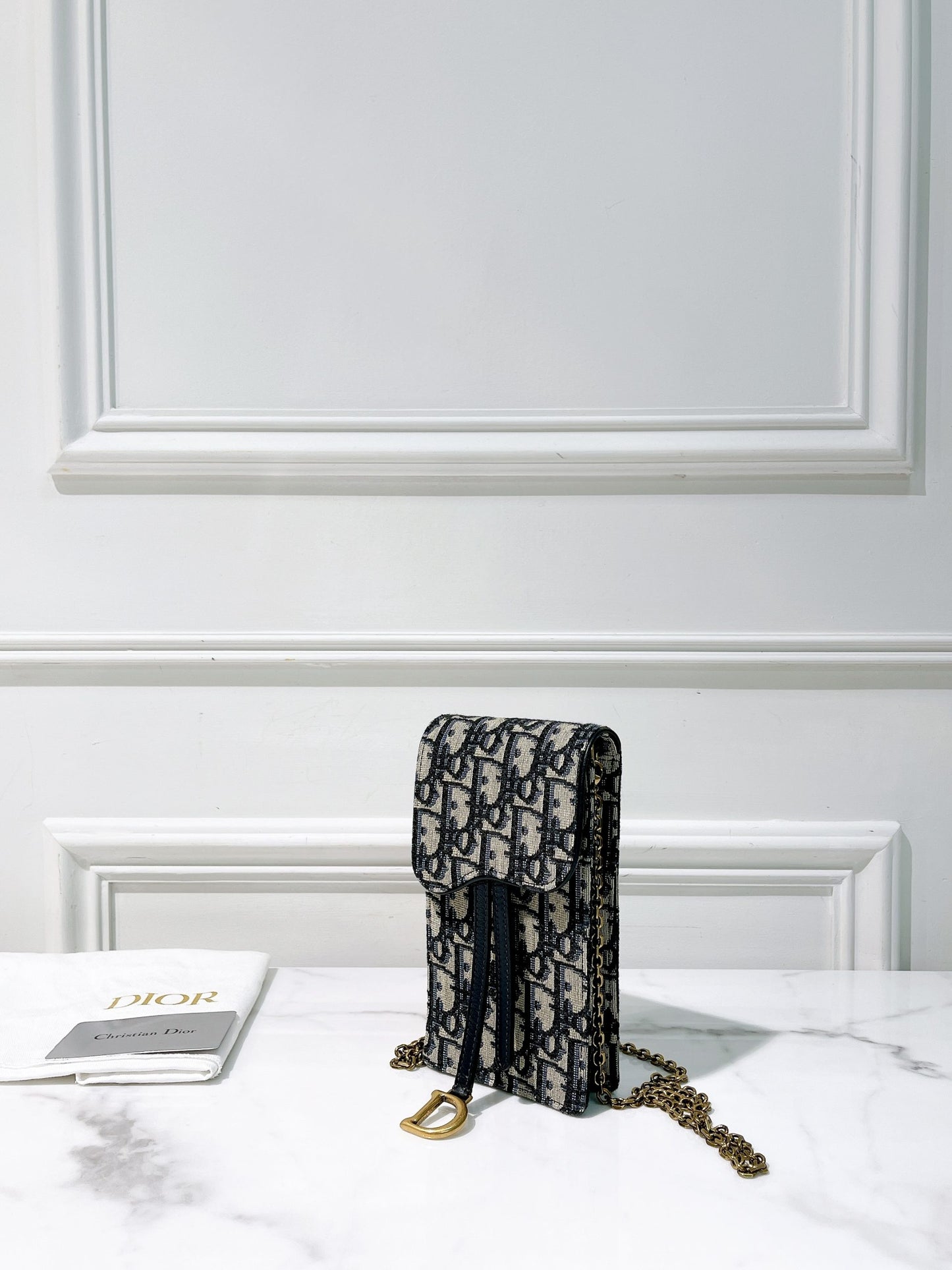 DIOR SADDLE PHONE BAG