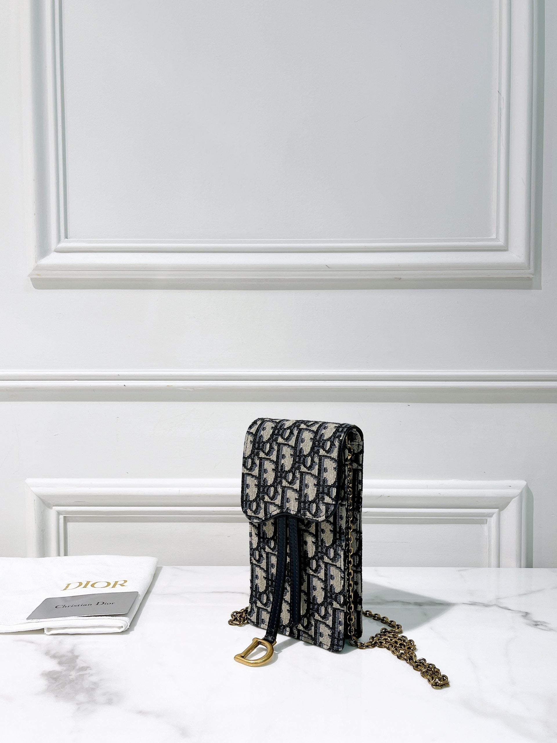 DIOR SADDLE PHONE BAG