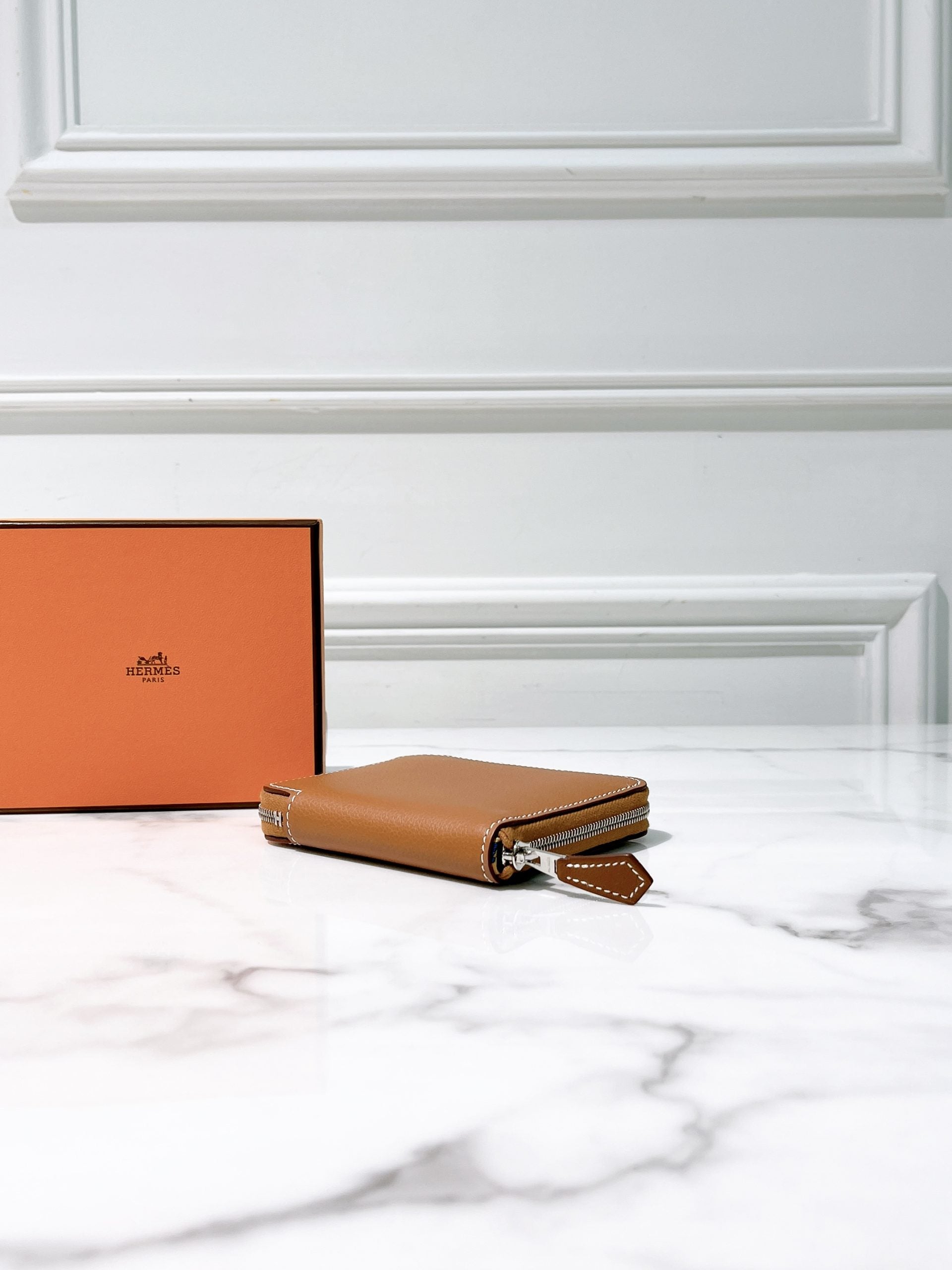 HERMES SILK IN COMPACT WALLET