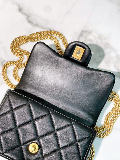 CHANEL 22P MINI SQUARE, Black/Gold