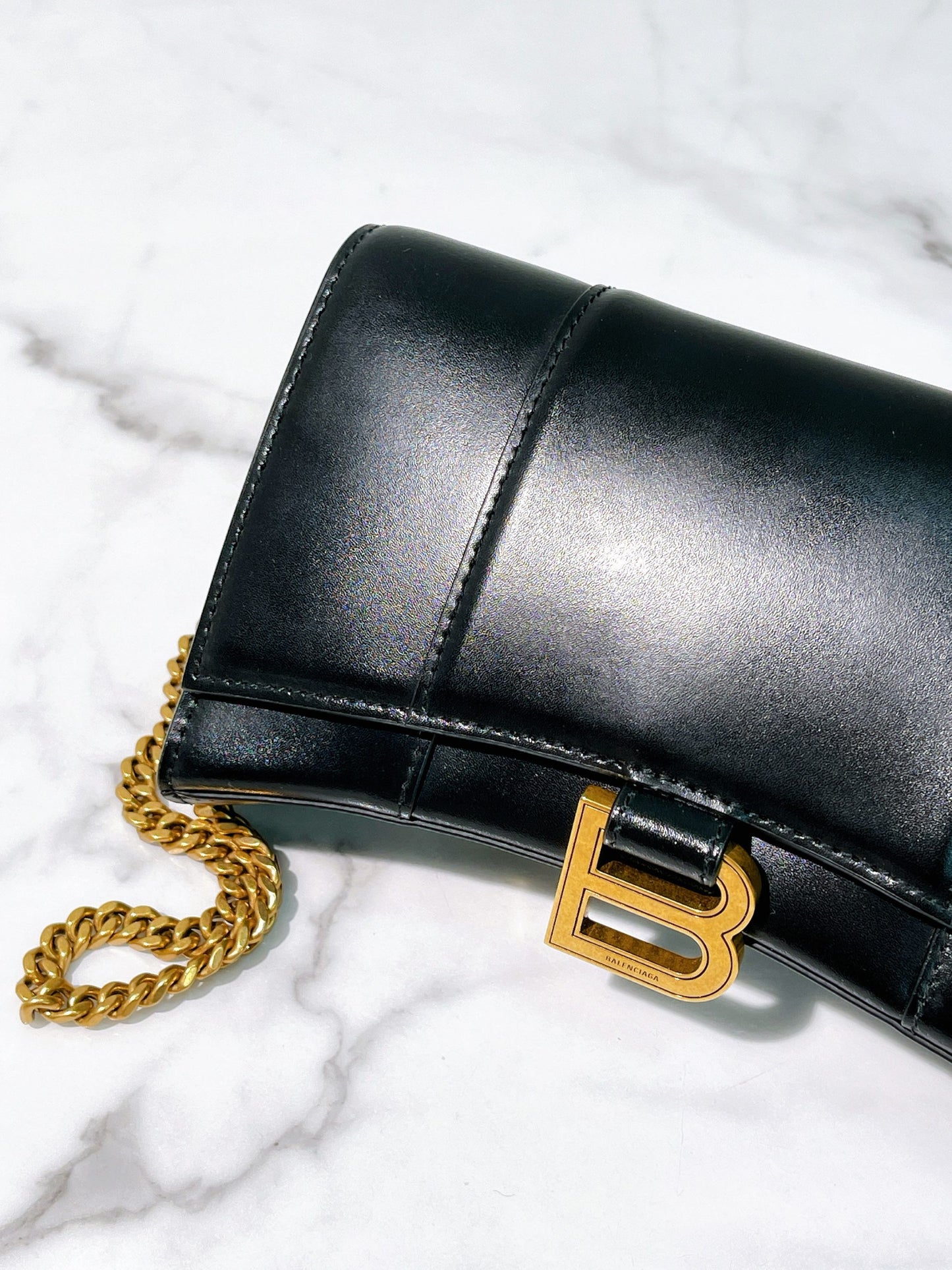 BALENCIAGA HOURGLASS WOC, Black/Gold