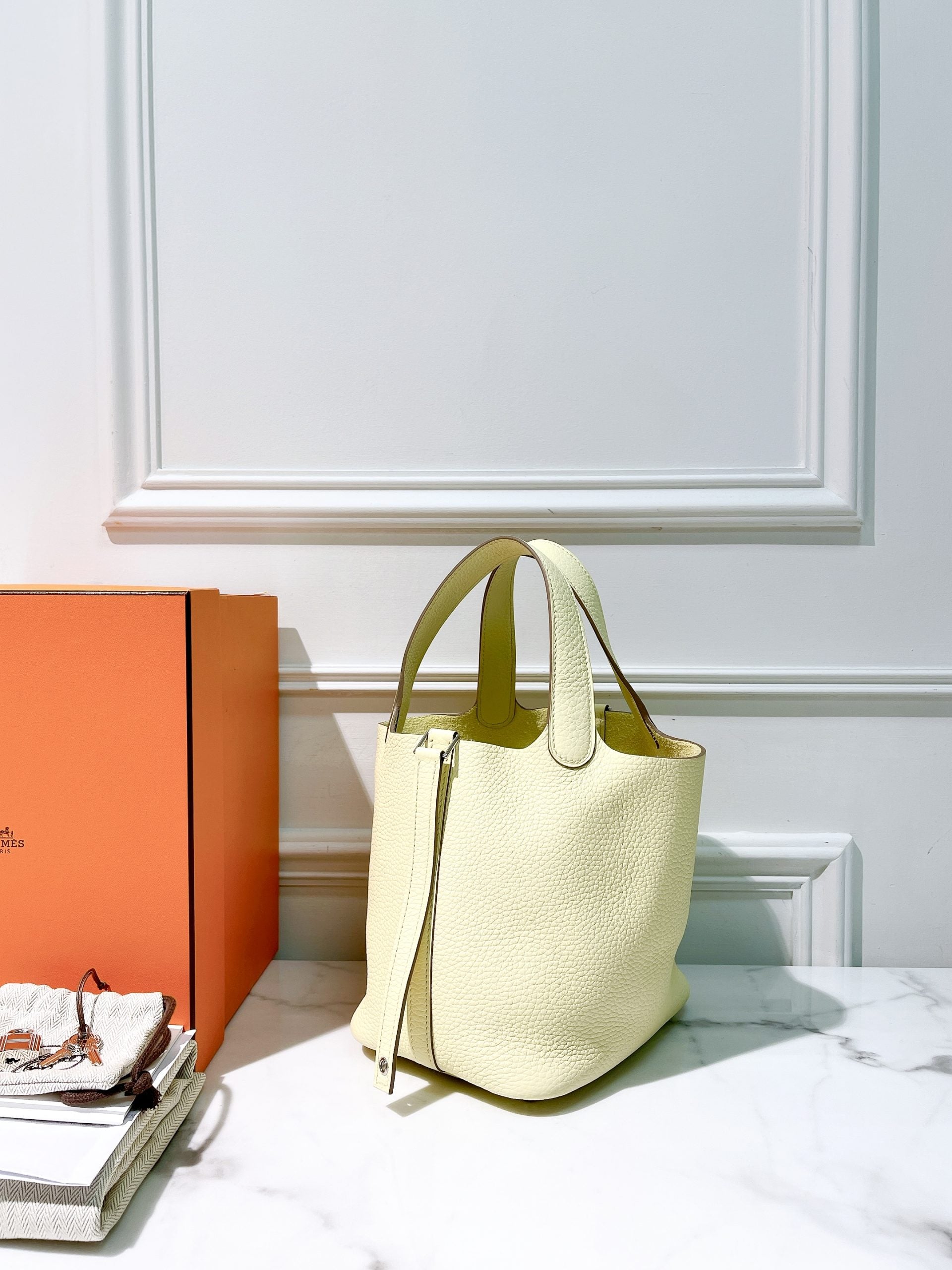 HERMES PICOTIN 18, Jaune Milton/Silver