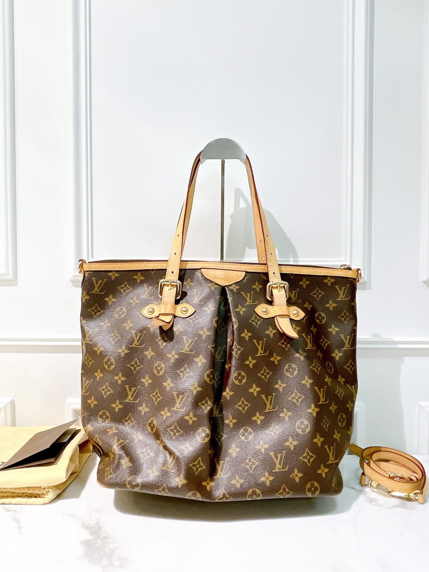 LV PALERMO GM, Monogram