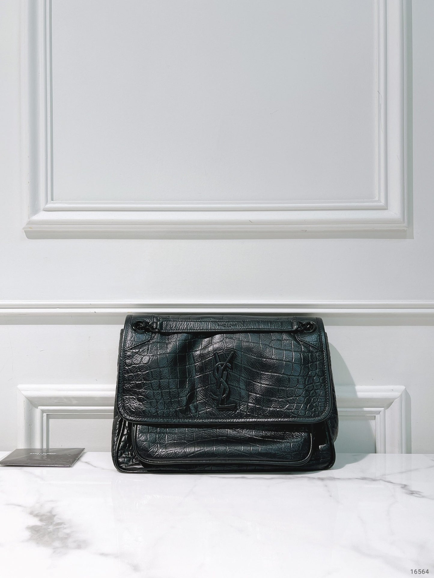 YSL NIKI MEDIUM, So Black