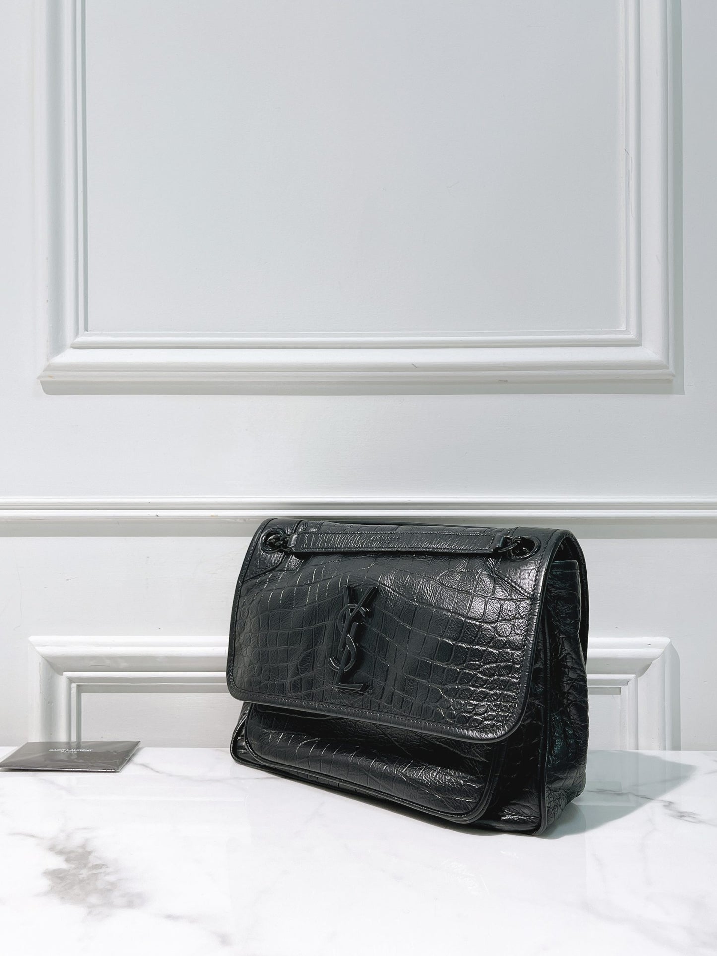 YSL NIKI MEDIUM, So Black