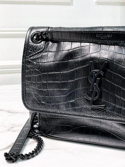 YSL NIKI MEDIUM, So Black